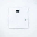 partenariat avec l’association Franco-Équatorienne Ishpingo. Tee-shirt T-Wood Blanc Femme Motifs & Inspirations Mayas Renforcement tissu au niveau des épaules Logo Palasana brodé au dos  100% Coton Pima, la "soie d'Amérique du Sud" Tissu en tissage jersey Soyeux, doux, confortable Made in Peru Valorisation des savoir-faire  Commerce équitable  Global Organic Textil Standard (GOTS)