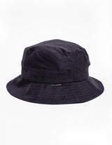 Bob réversible Bleu Marino  Upcyclé  ultra résistant. Logo brodé à l'avant des deux côté. Made in Perú, pays de production du coton de Pima. Bobs 100% coton,  matières naturelles,  accessoires unisexes, upcyclé 